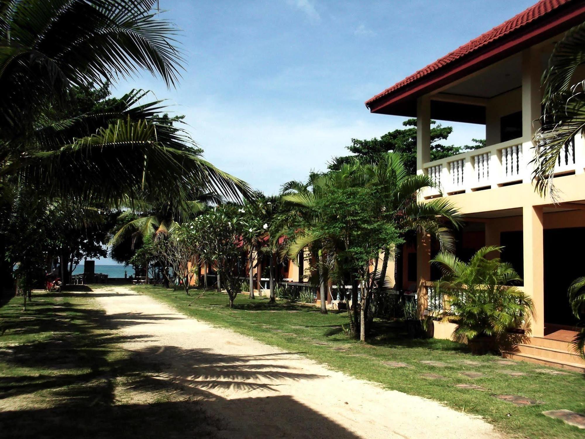गेस्ट हाउस Lanta Bee Garden Sha Extra Koh Lanta